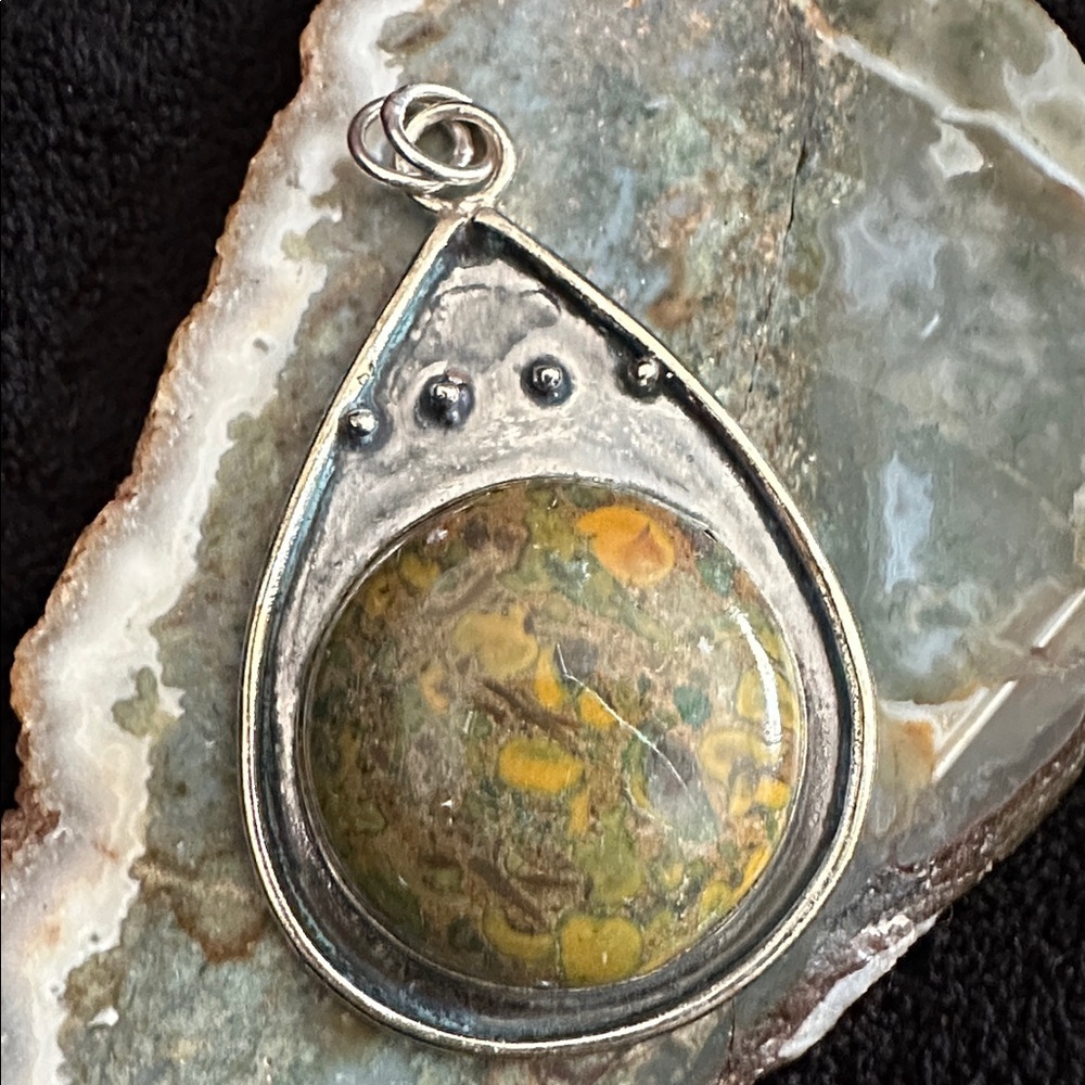 Artisan FRUIT JASPER Teardrop Pendant with Green and Yellow Hand Crafted #9140 - Picture 1 of 15